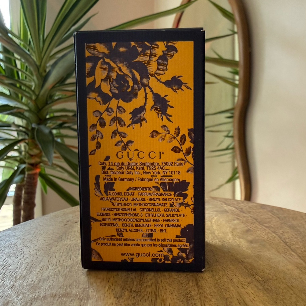 Gucci Bloom Profumo di Fiori Eau de Parfum - Yellow and Black - Picture 2 of 5